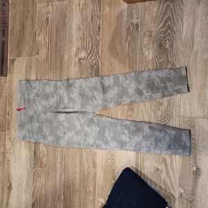 Spanx Gray Camo Small